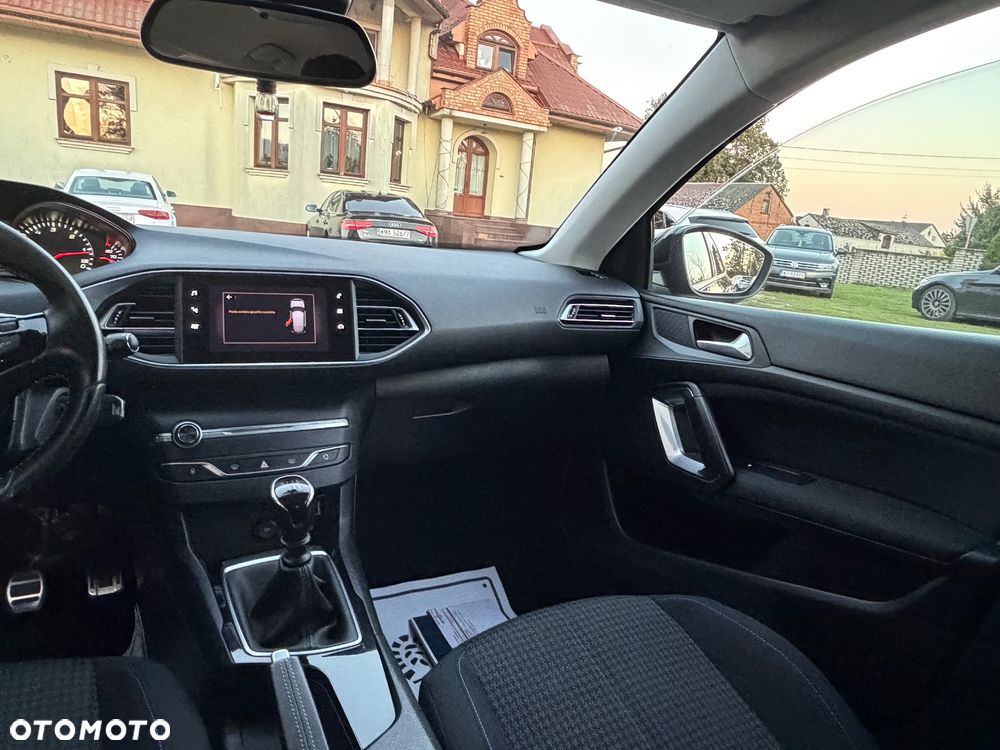 Peugeot 308 BlueHDi 130 Stop & Start Allure Pack - 15