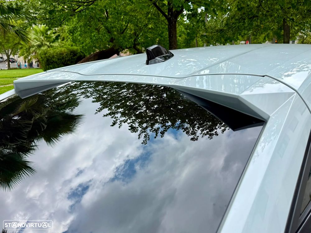Peugeot 408 HYBRID 136 e-DSC6 Allure - 40