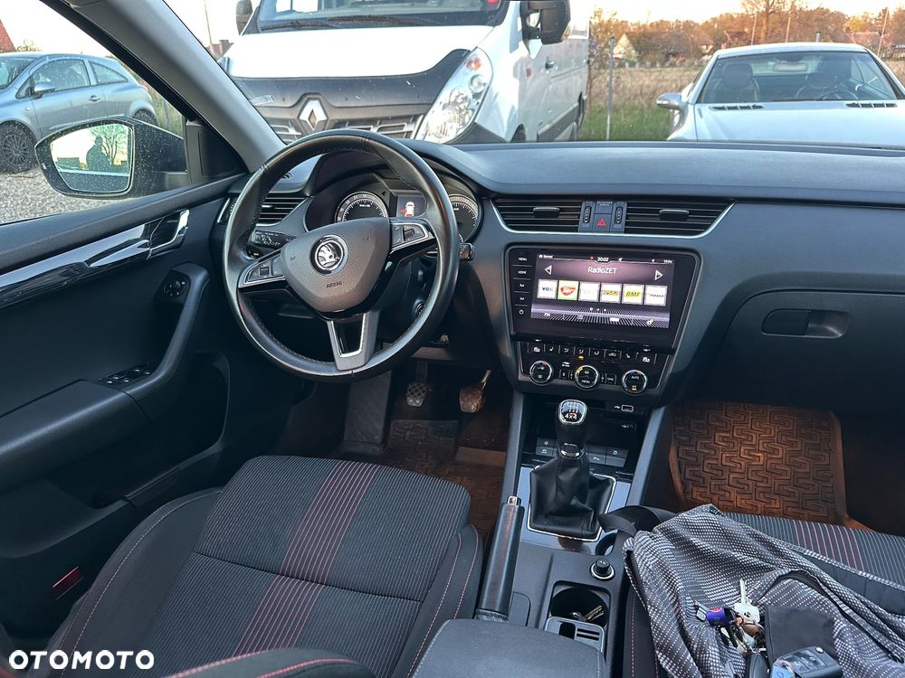Skoda Octavia 2.0 TDI 4x4 Clever - 9