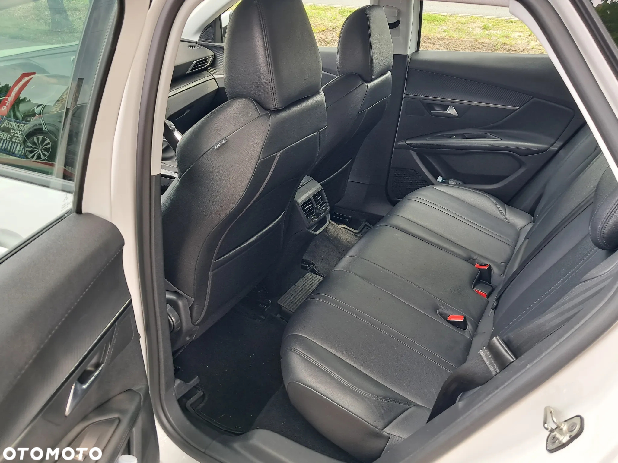 Peugeot 3008 1.5 BlueHDi Active S&S - 18