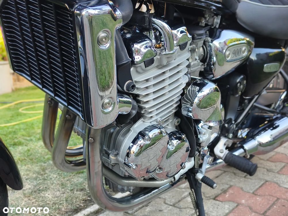 Triumph Thunderbird - 29