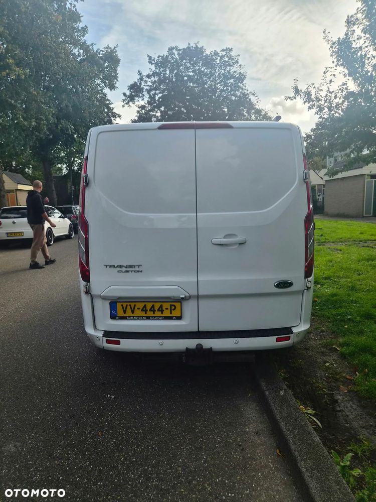 Ford Transit Custom - 5