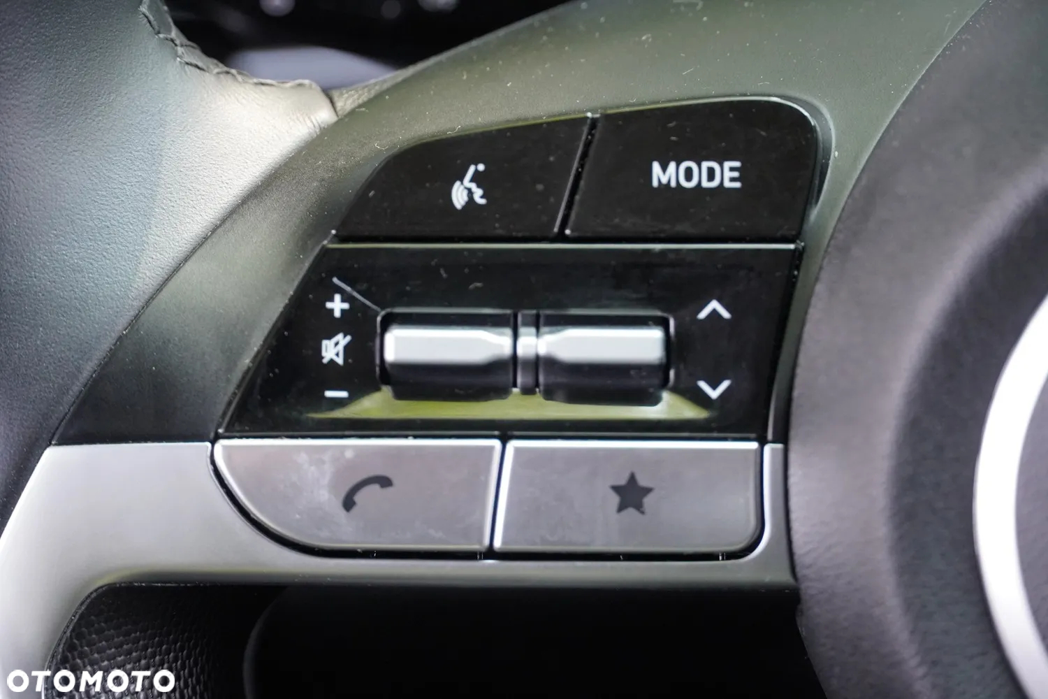 Hyundai Elantra 1.6 Modern - 13