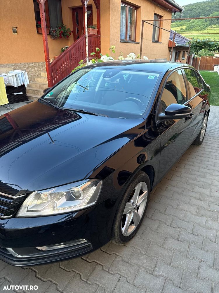 Volkswagen Passat - 3
