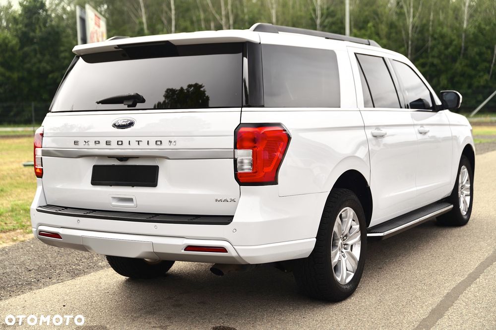Ford Expedition - 11