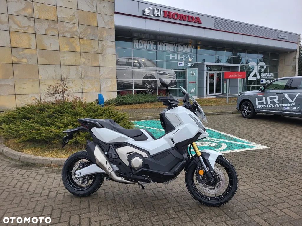 Honda X-ADV - 1