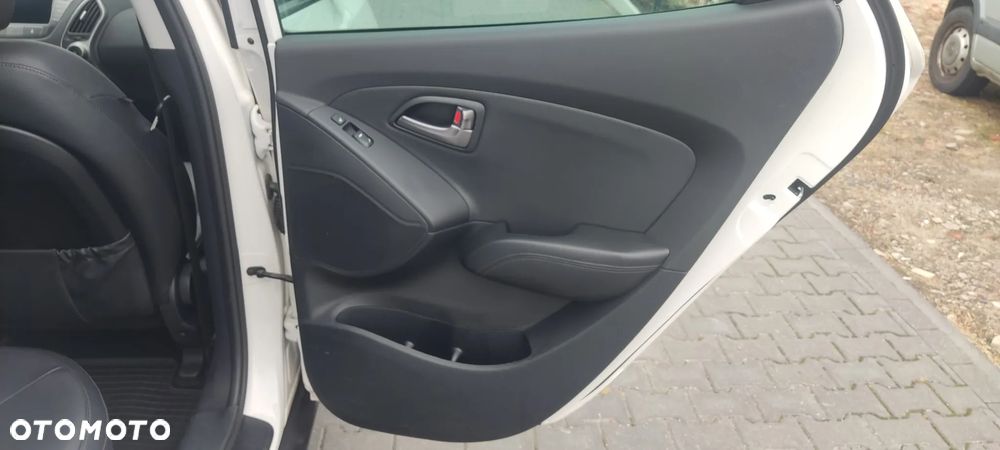 Hyundai ix35 1.6 2WD Style - 24