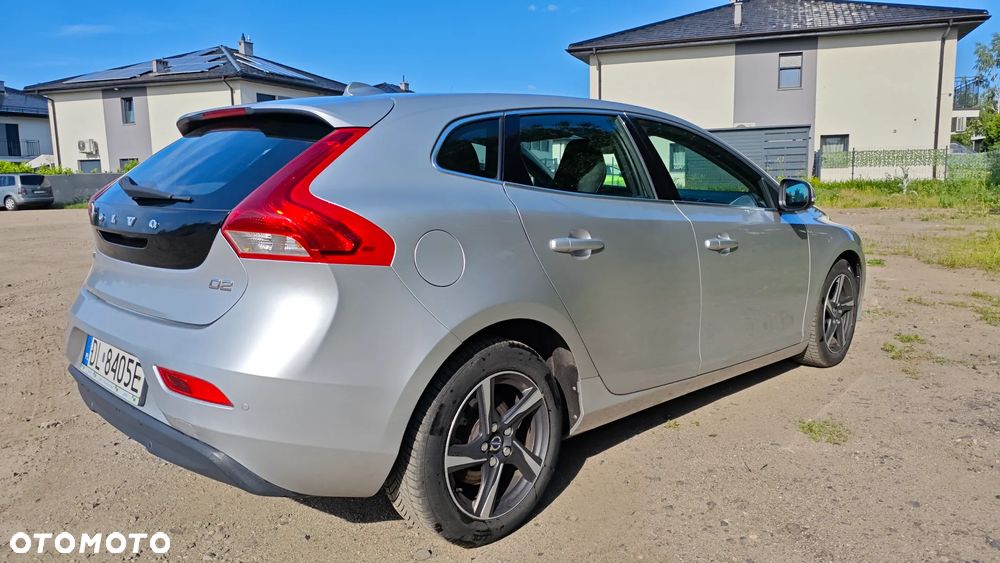 Volvo V40 D2 - 7
