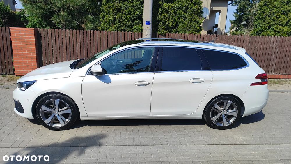 Peugeot 308 BlueHDi 120 EAT6 Stop & Start Allure - 4