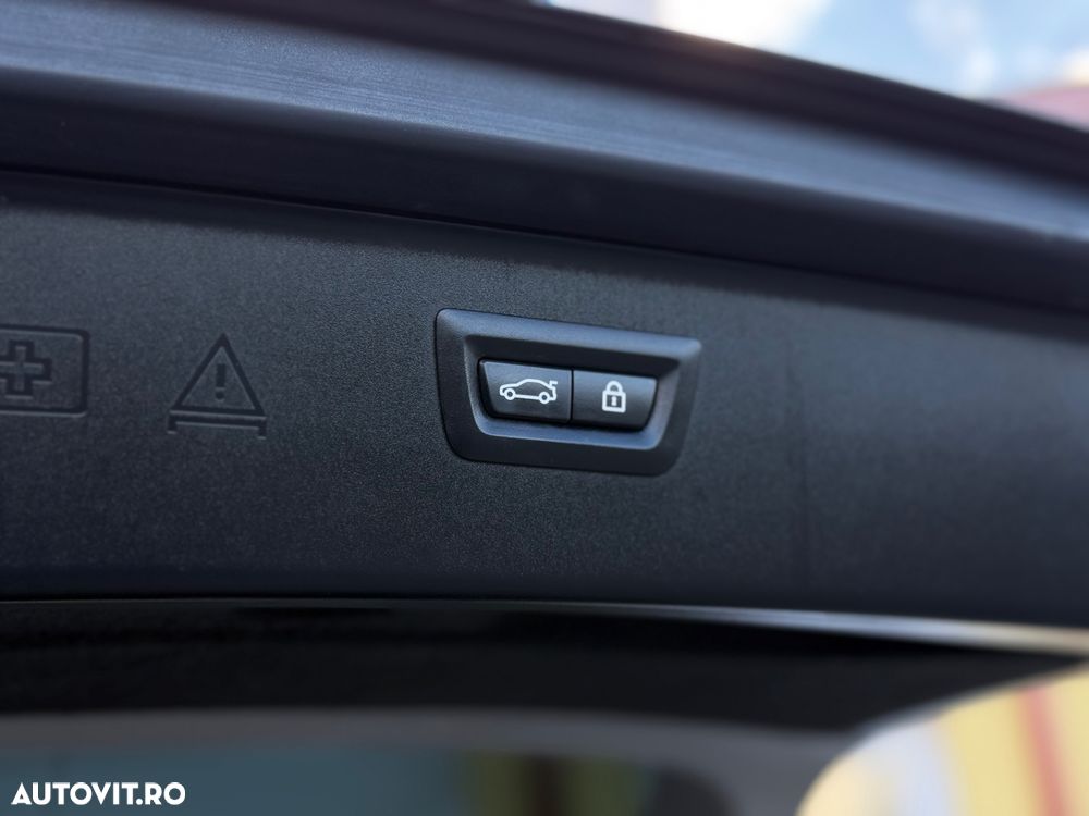 BMW Seria 5 525d xDrive Aut. - 24