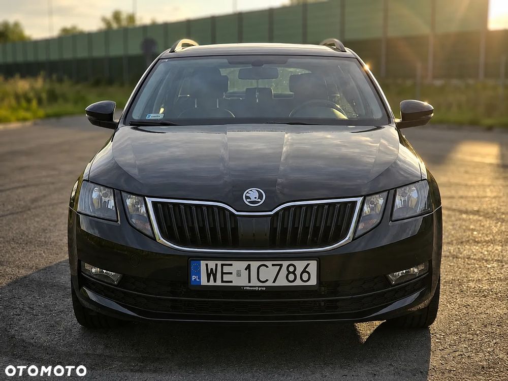 Skoda Octavia 2.0 TDI Ambition DSG - 5