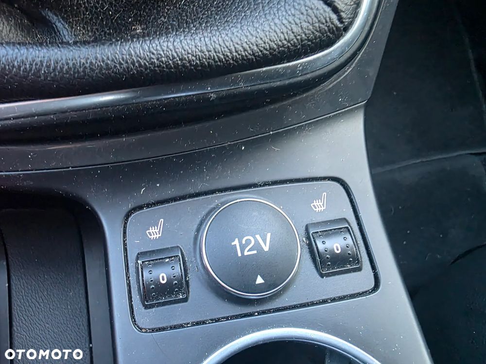Ford Kuga 1.5 EcoBoost 2x4 Titanium - 10
