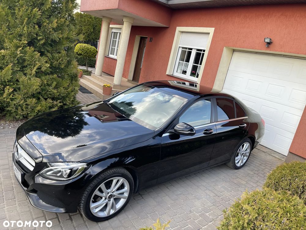 Mercedes-Benz Klasa C 180 7G-TRONIC - 2