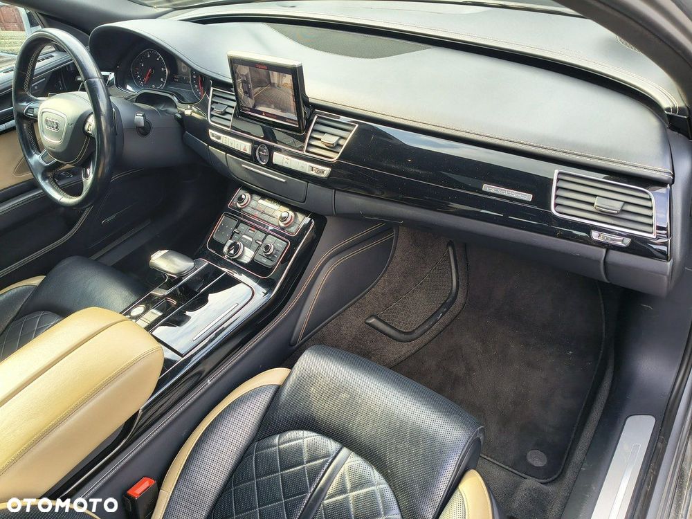 Audi A8 - 34