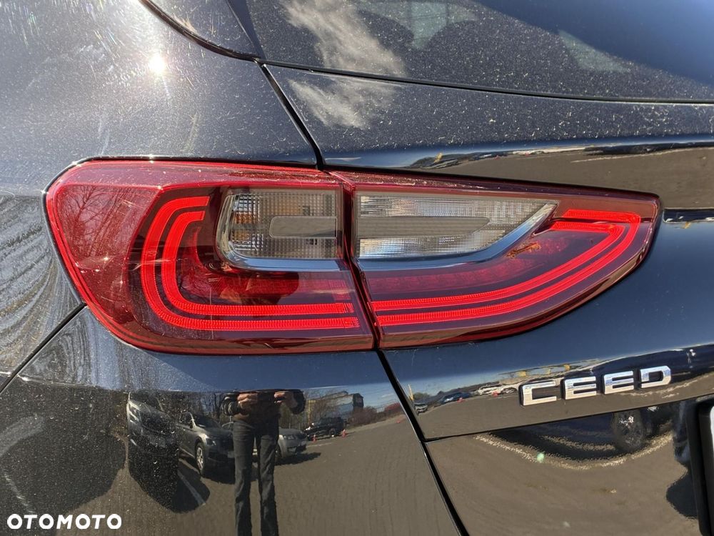 Kia Ceed 1.4 T-GDI L DCT - 10