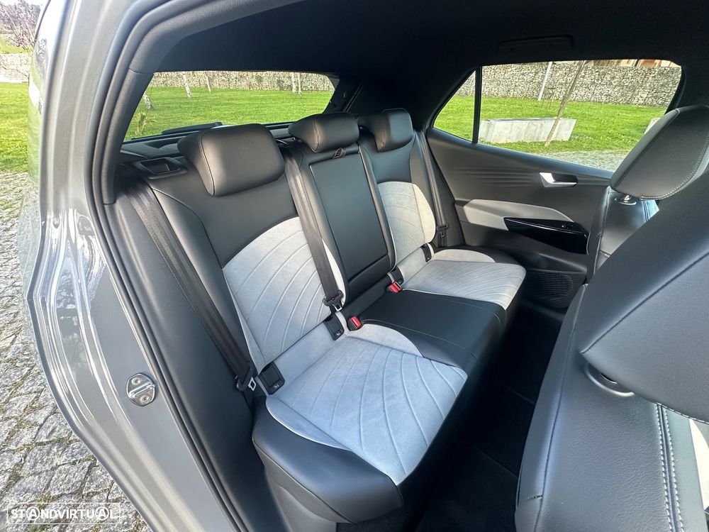 VW ID.3 Pro Performance - 14