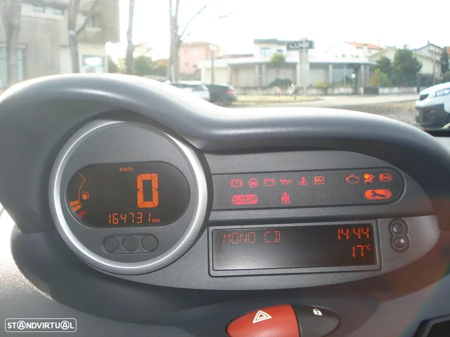 Renault Twingo 1.2 16V Dynamique S - 26