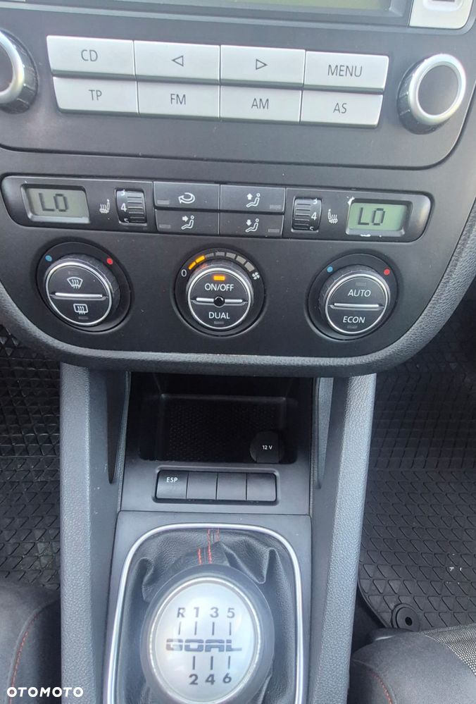 Volkswagen Golf 1.6 FSI Goal - 28