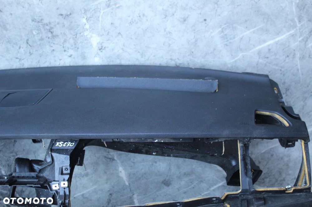 DESKA ROZDZIELCZA KOKPIT EUROPA WYSTRZELONY BMW X5 E70 - 6