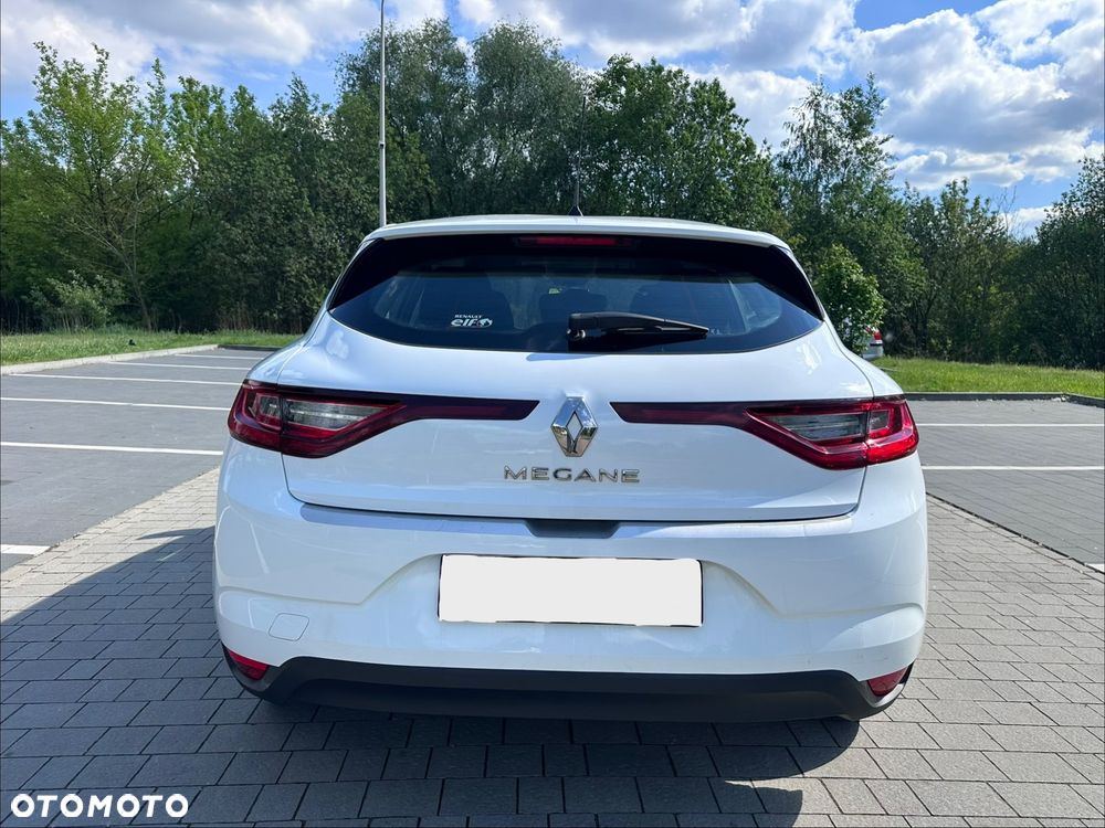 Renault Megane ENERGY TCe 100 LIFE - 17