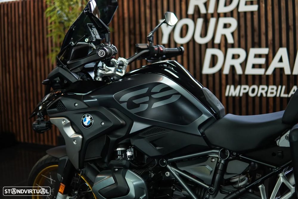 BMW R 1250 GS TRIPLE BLACK - 4