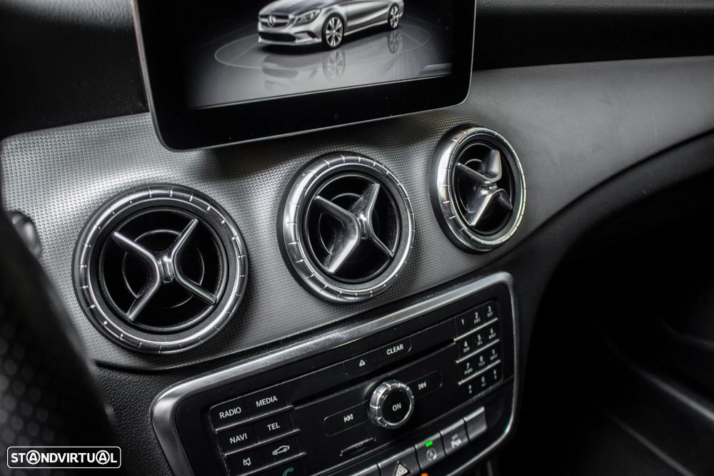 Mercedes-Benz CLA 180 d Shooting Brake Aut. - 23