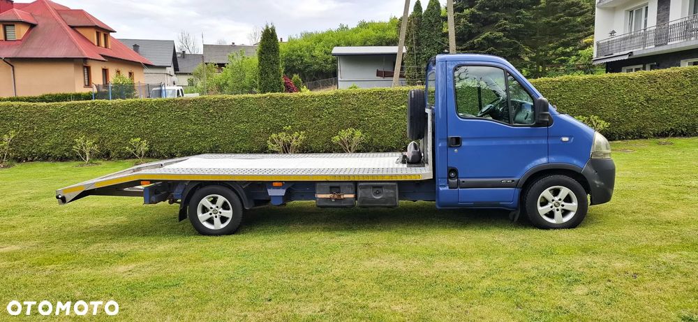 Nissan Interstar - 6
