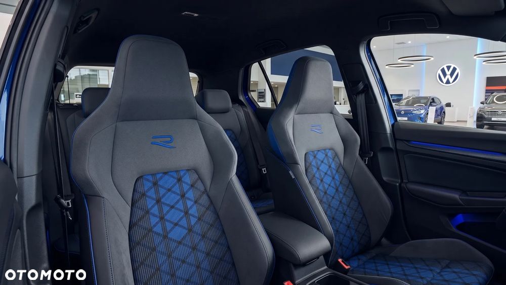 Volkswagen Golf 2.0 TSI 4Motion R DSG - 6