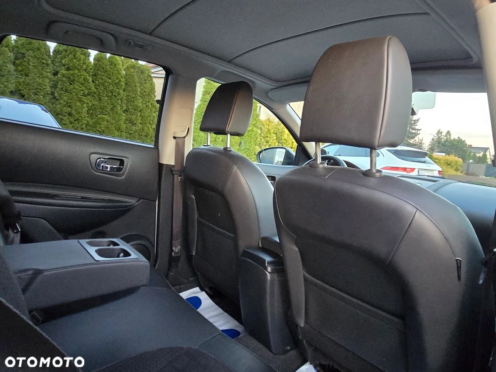 Nissan Qashqai 2.0 CVT 360 - 28