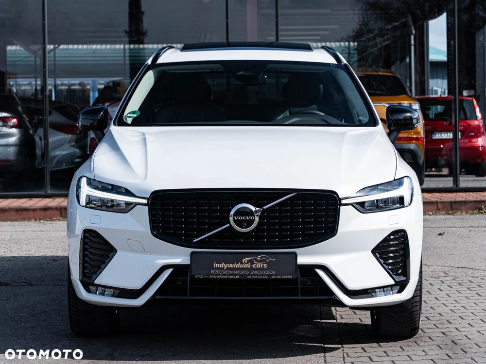Volvo XC 60 B4 B Plus Dark - 14