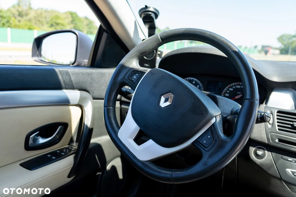 Renault Laguna 2.0 16V Euro5 - 10