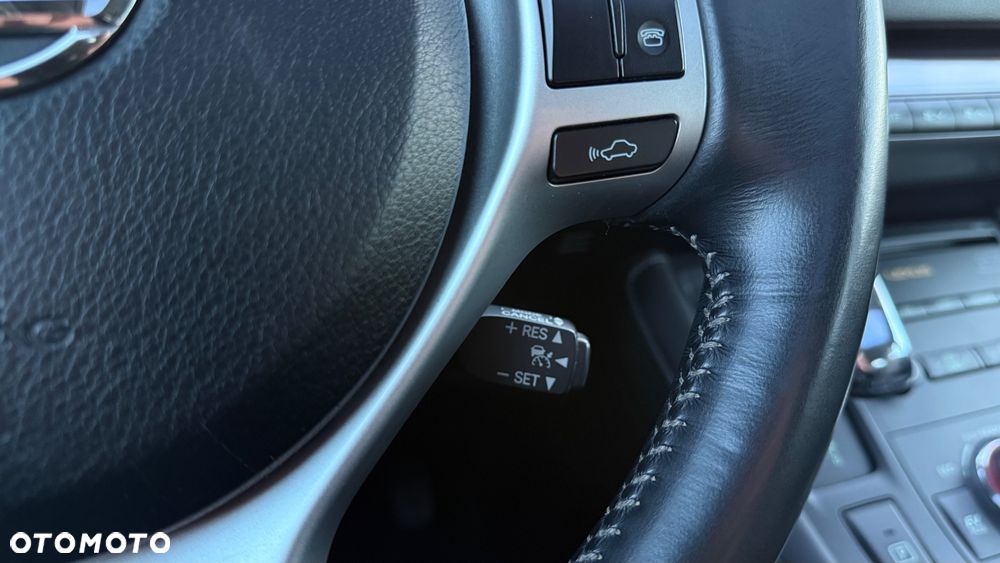 Lexus CT 200h Prestige - 25