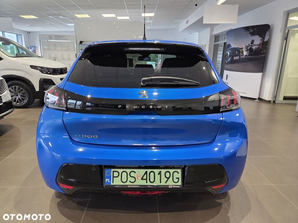 Peugeot 208 - 6