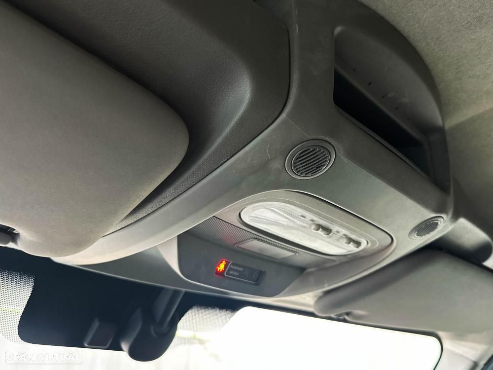 Renault Master L2H2 2.3 DCi 135cv Confort - 47