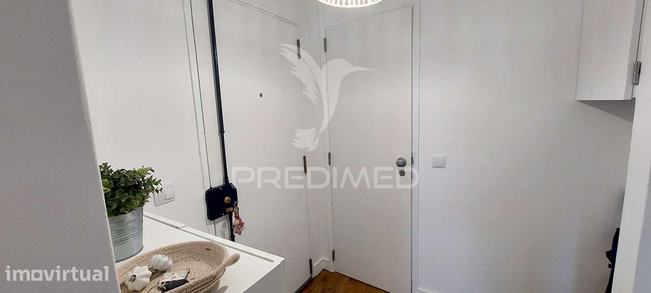 Apartamento T1 na Av. General Humberto Delgado, Monte Abraão, renov... - Grande imagem: 5/40