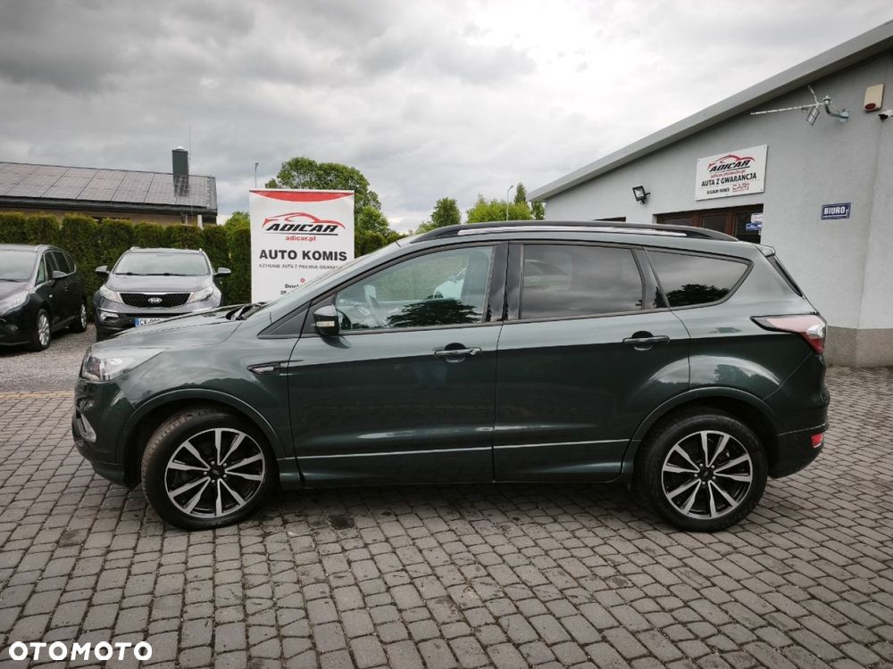 Ford Kuga - 2