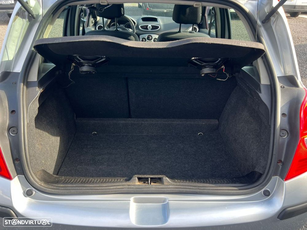 Renault Clio 1.2 16V Dynamique - 15