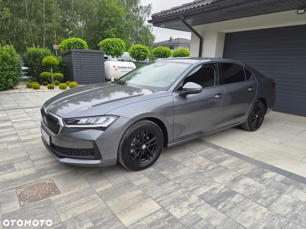 Skoda Superb 1.5 TSI mHEV Selection DSG - 4
