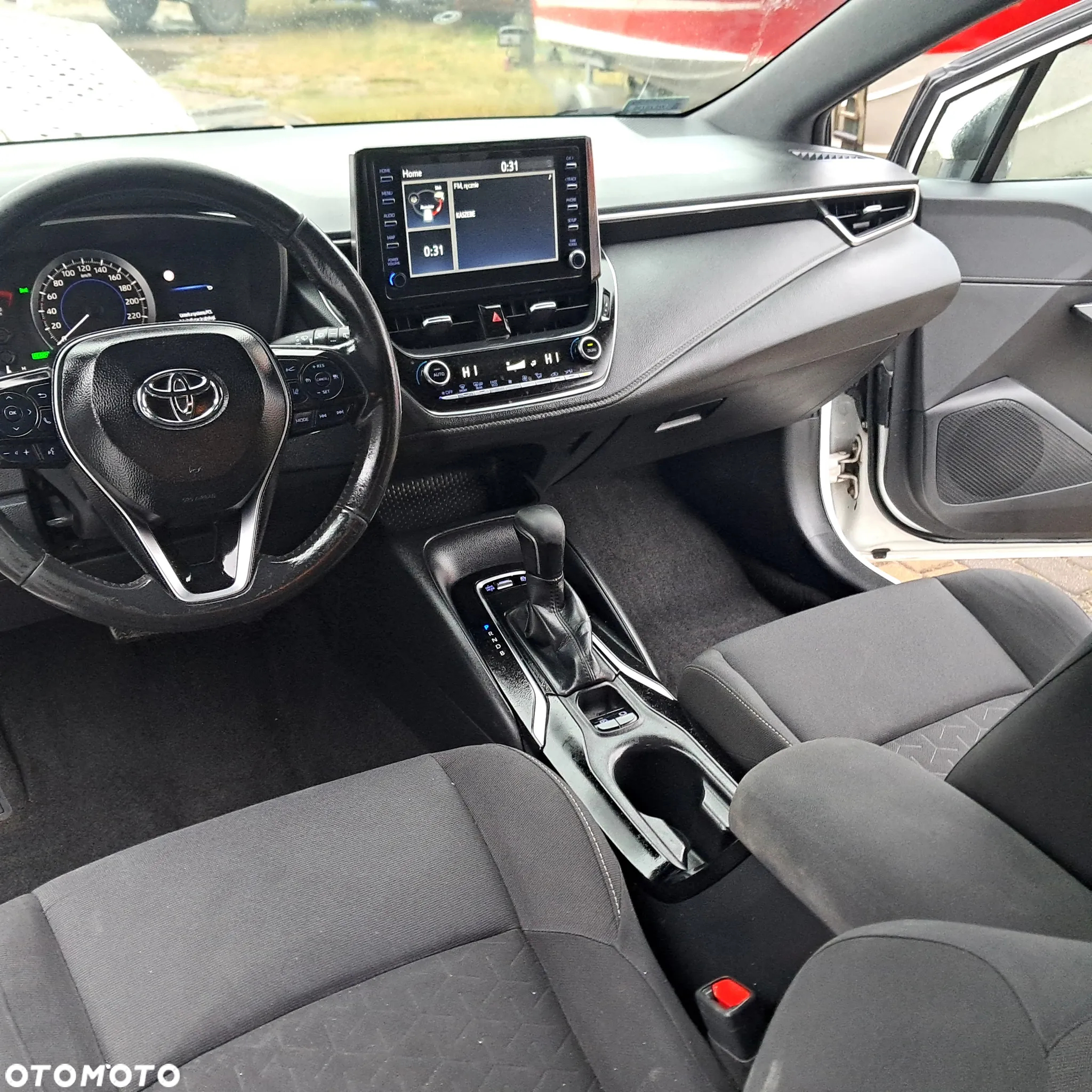 Toyota Corolla - 12