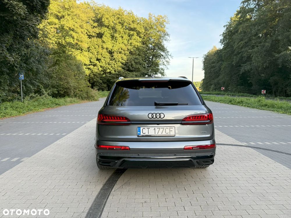 Audi Q7 - 3