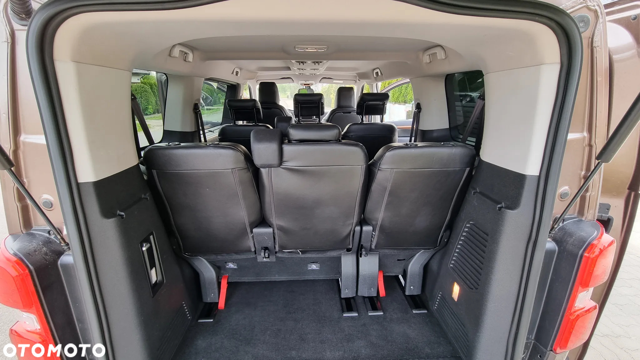 Toyota Proace Verso 1.6 D4-D Compact Business - 14