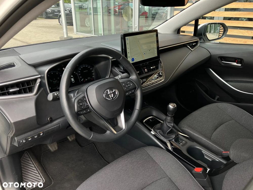 Toyota Corolla 1.5 Comfort - 35