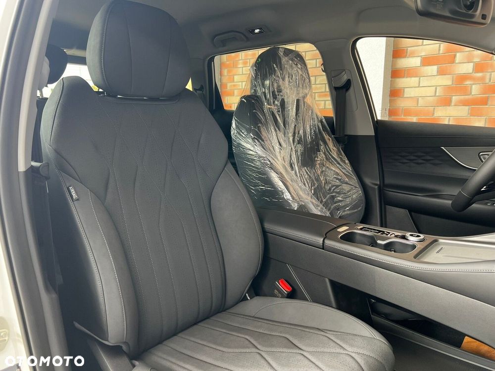 Chery Tiggo 8 1.6 T-GDI Comfort DCT - 11