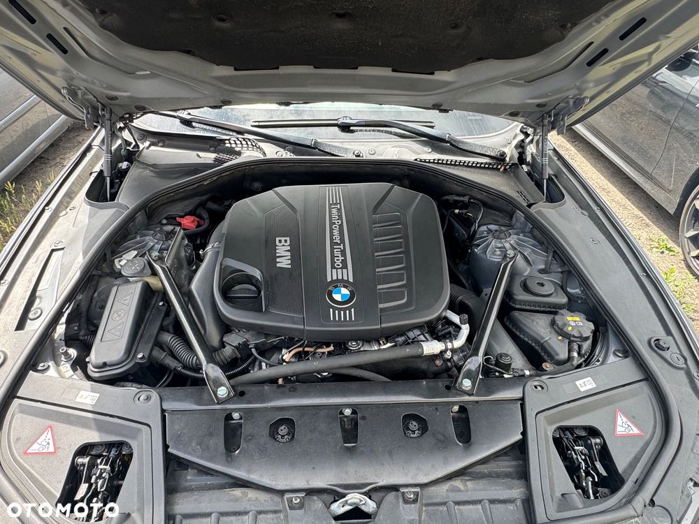 BMW Seria 5 535d xDrive - 5