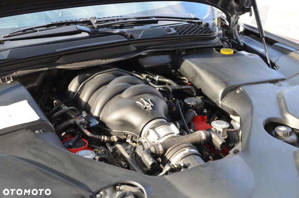 Maserati GranCabrio Sport - 32