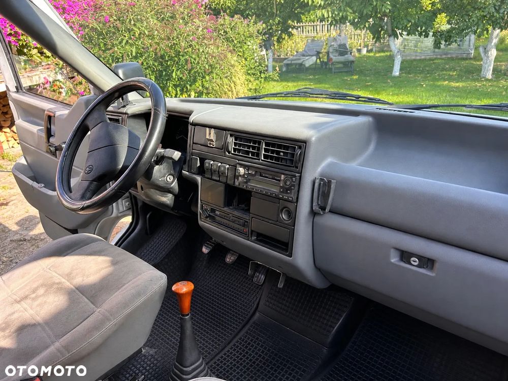 Volkswagen Transporter Mixt L - 2