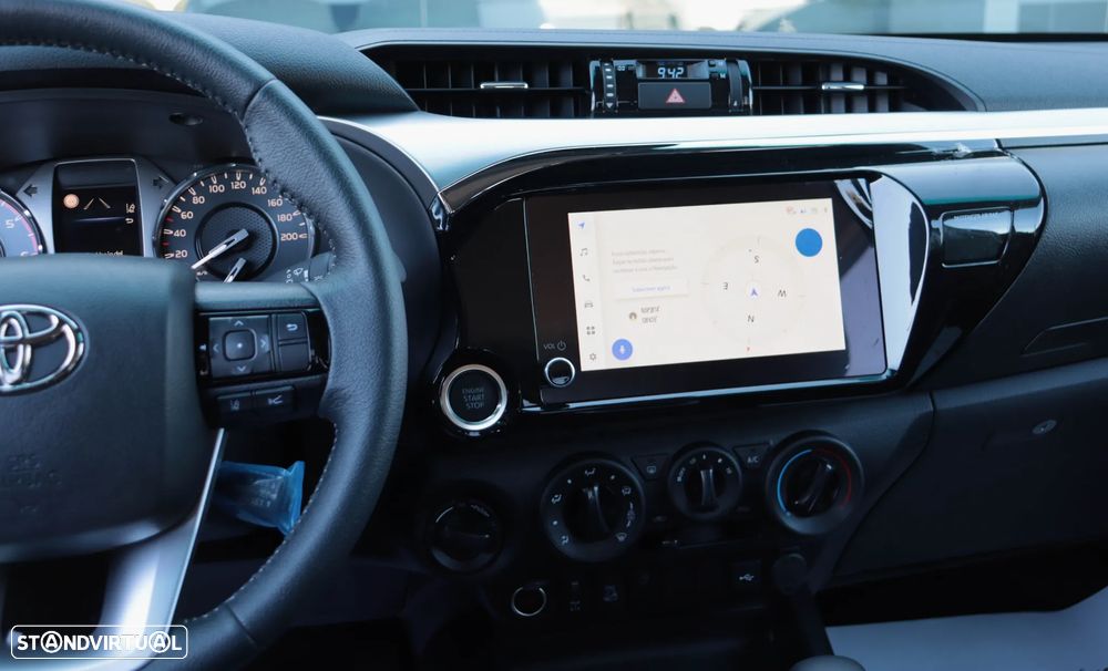 Toyota Hilux 2.4 D-4D 4WD CD CH Aut. - 16