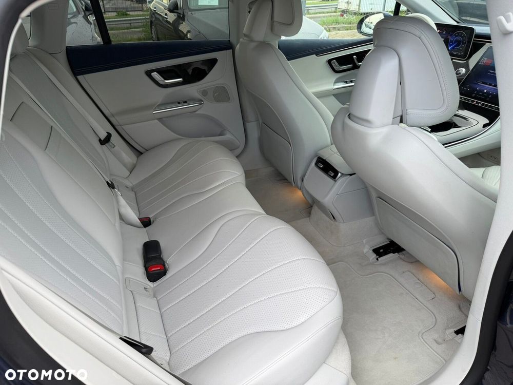 Mercedes-Benz EQE 350 90.5kWh 4-Matic AMG Line Twoja Edycja - 25