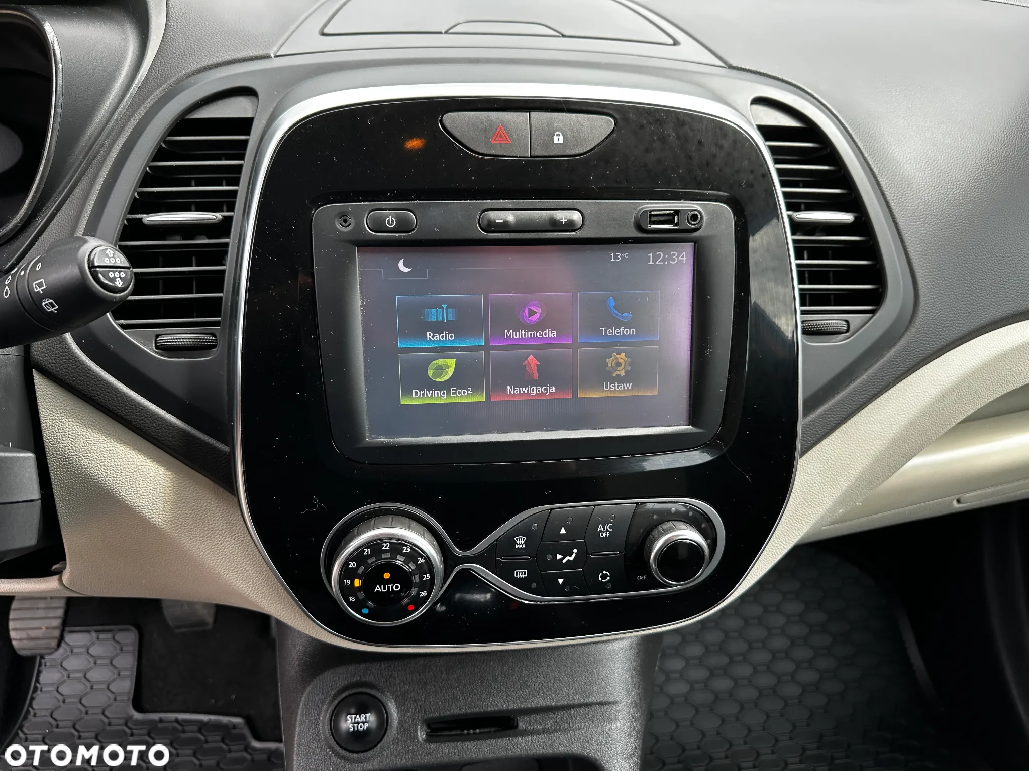 Renault Captur - 12
