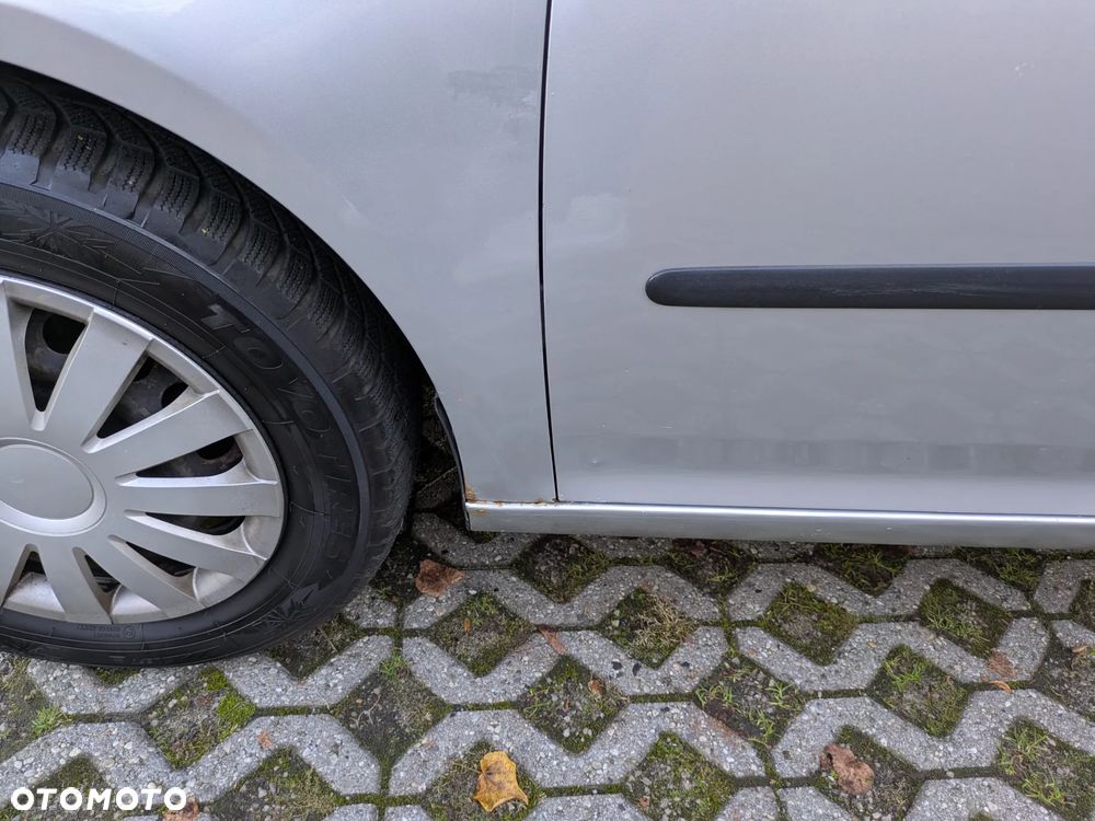 Volkswagen Golf V 1.4 FSI Trendline - 12